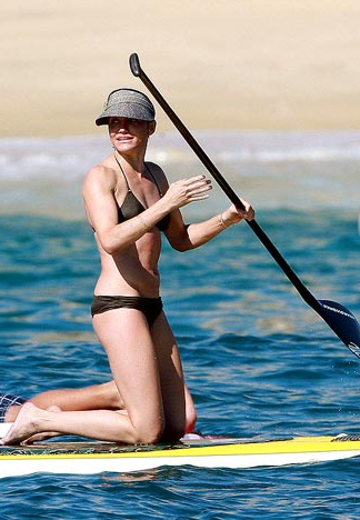 Cameron Diaz in Cabo